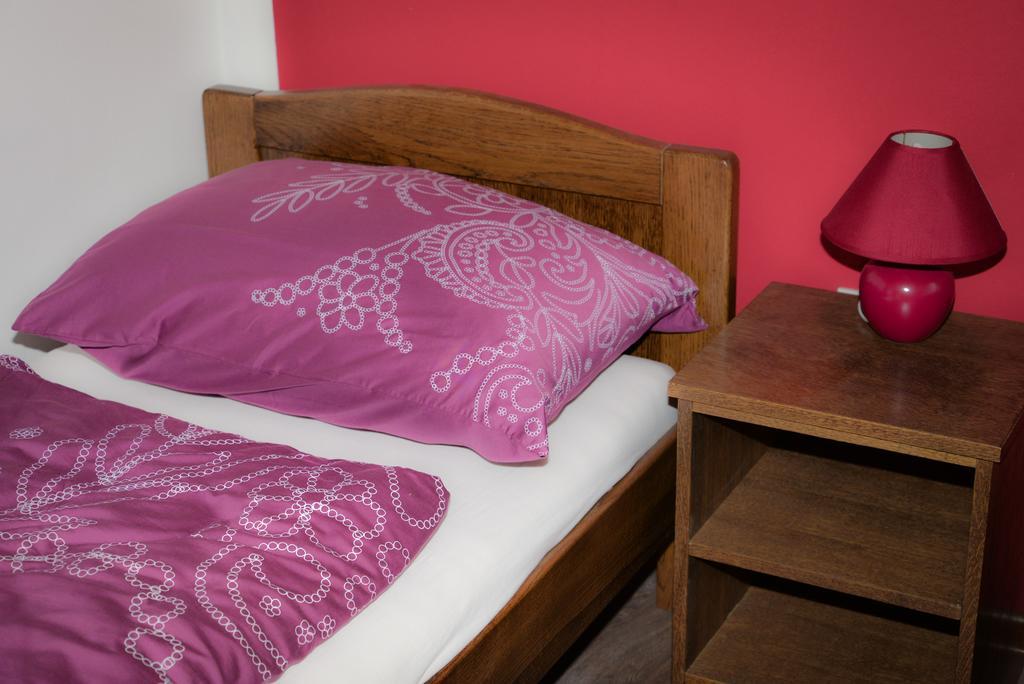 Guesthouse Pink Panther Udbina Rom bilde